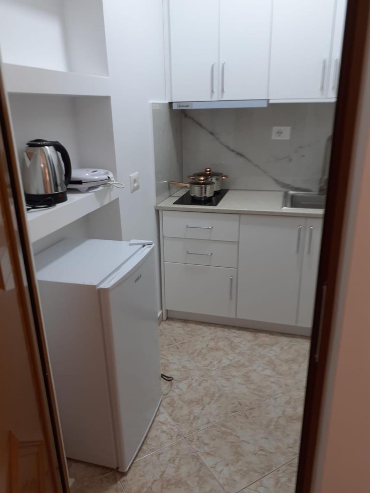 Coral Guesthouse Sarandë Eksteriør bilde