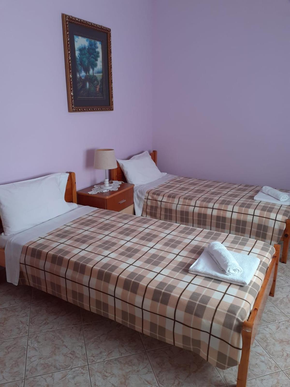 Coral Guesthouse Sarandë Eksteriør bilde