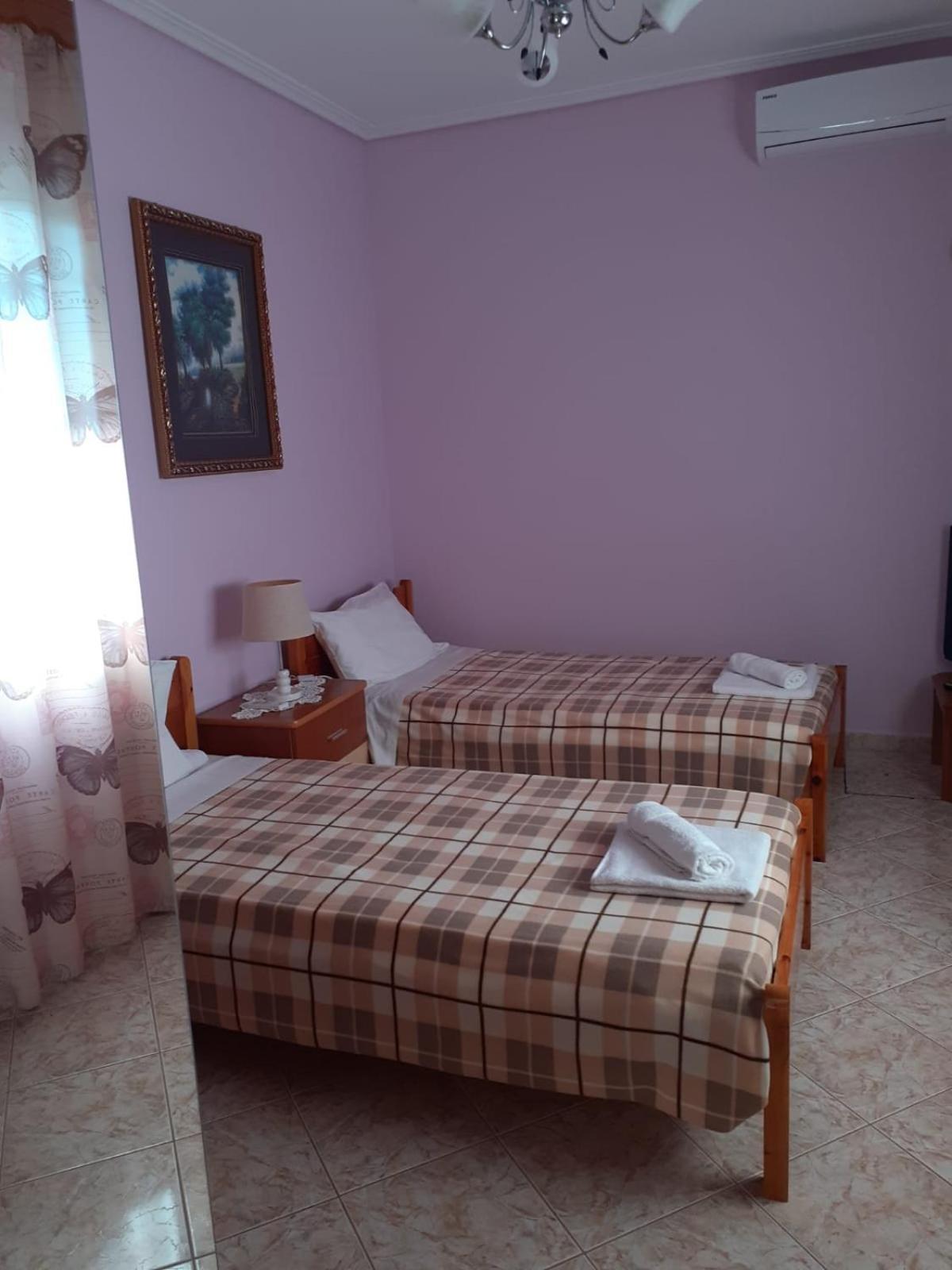 Coral Guesthouse Sarandë Eksteriør bilde
